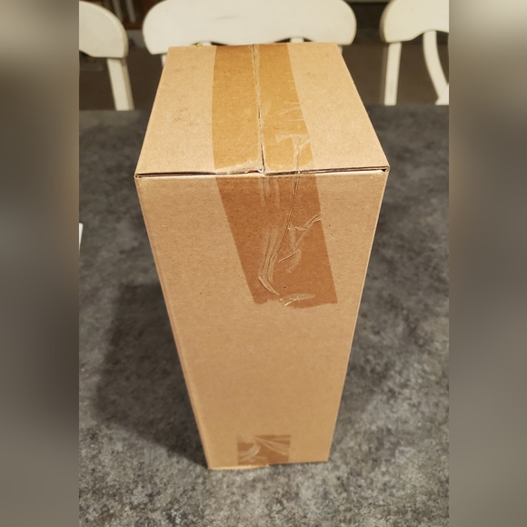 Stanley 40 Oz Quencher - Picture 4 of 4